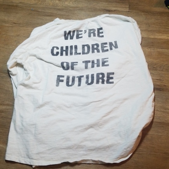 Top - Picture 2 of 2